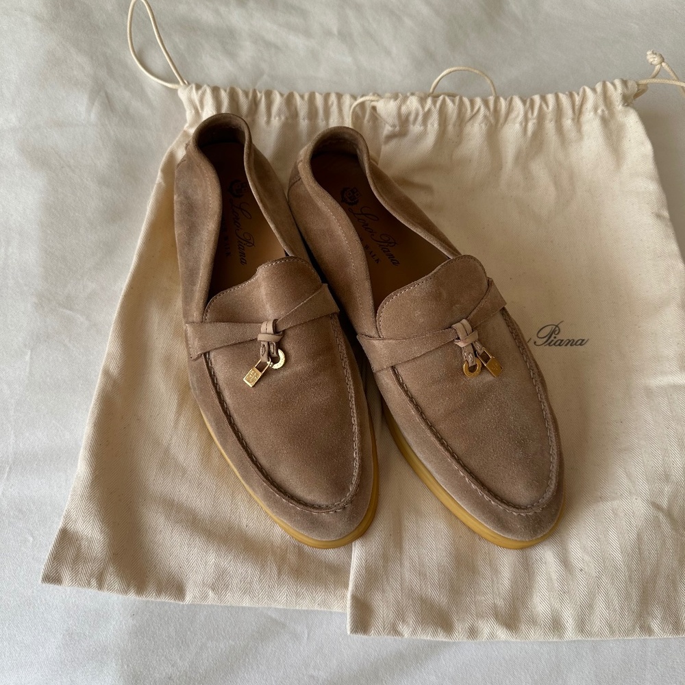 Loro Piana summer walk authentic